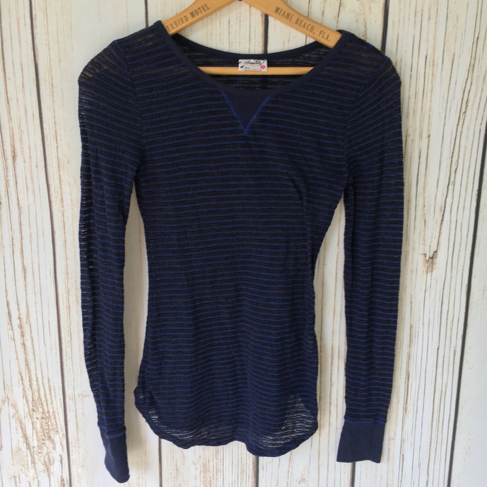 Free People Long Sleeve • Navy & Black • Sz XS